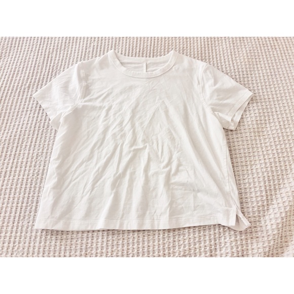 Lululemon All Yours Organic Cotton T-shirt - Picture 3 of 4